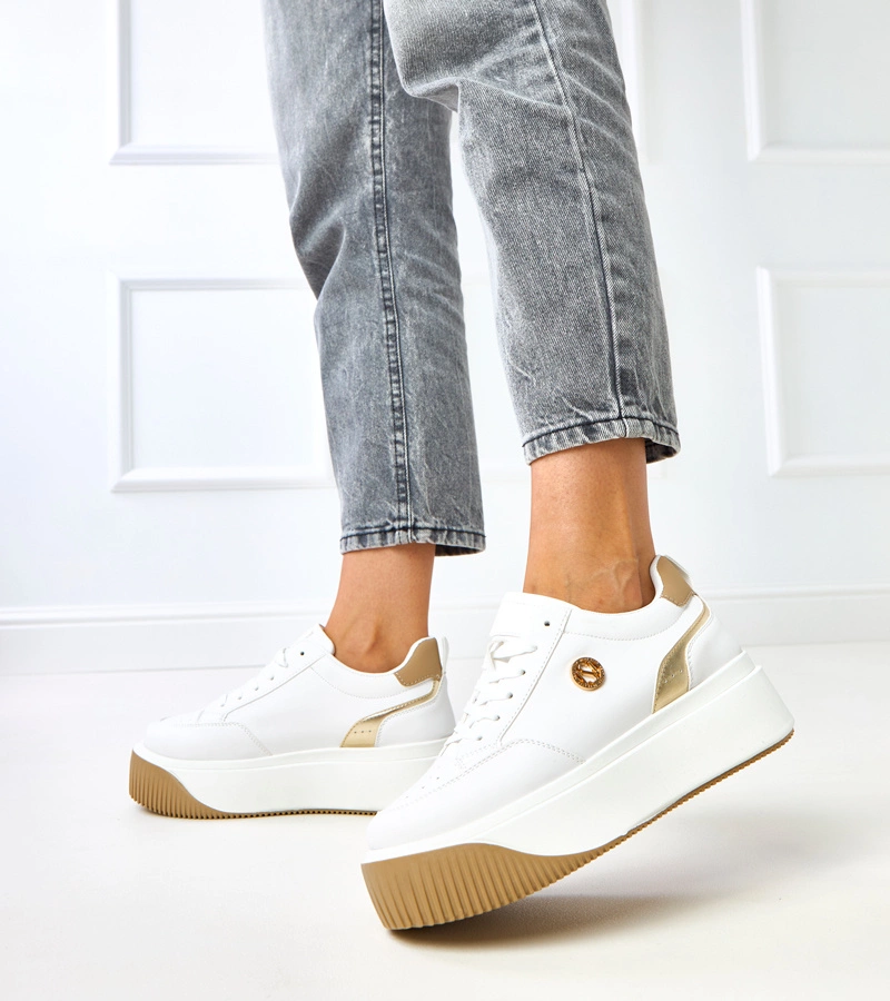 Baresi arany motívumos platformos fehér tornacipő