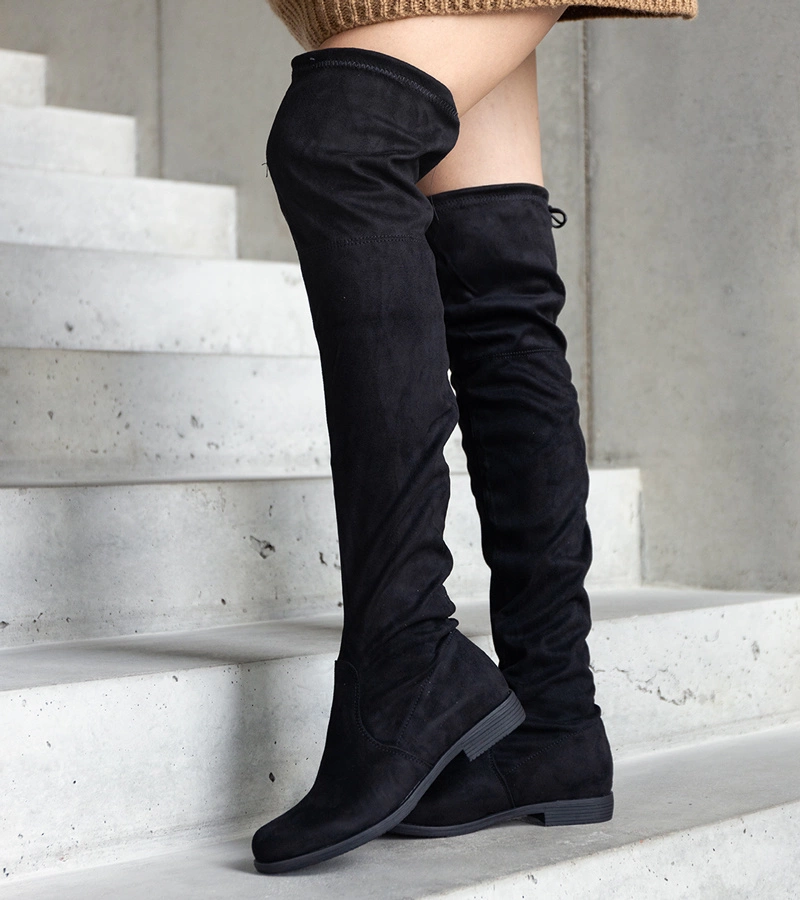 Fekete hosszú platformos csizma eko-zsámból Hallora