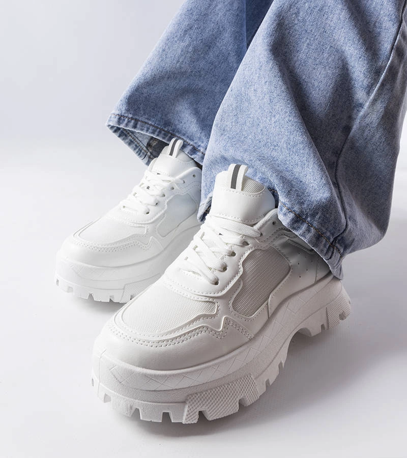 Fehér tömör tornacipők Mikeladze