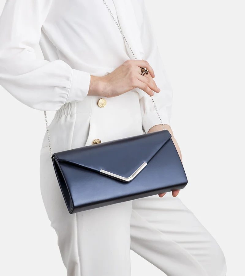 Godines kék borítékos táska