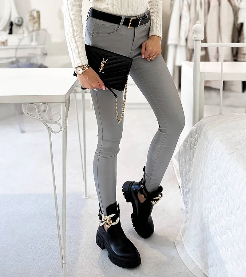 Szürke viennai viaszolt nadrág