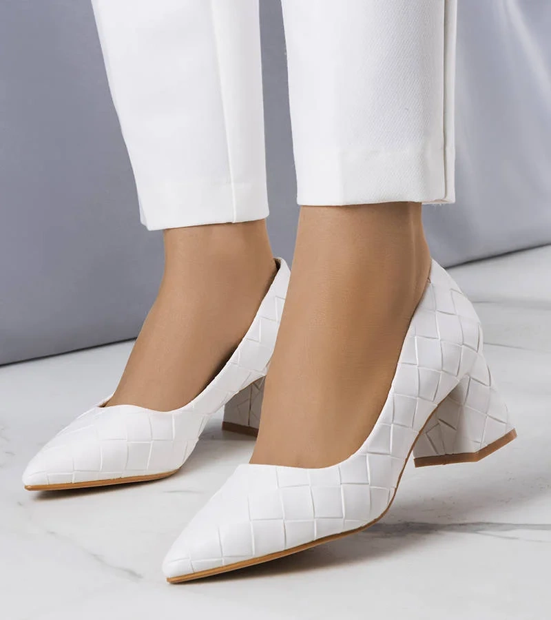 Fehér magas sarkú cipők Migne