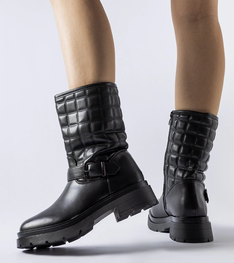 Fekete bokacsizma domború szárral Bluffs