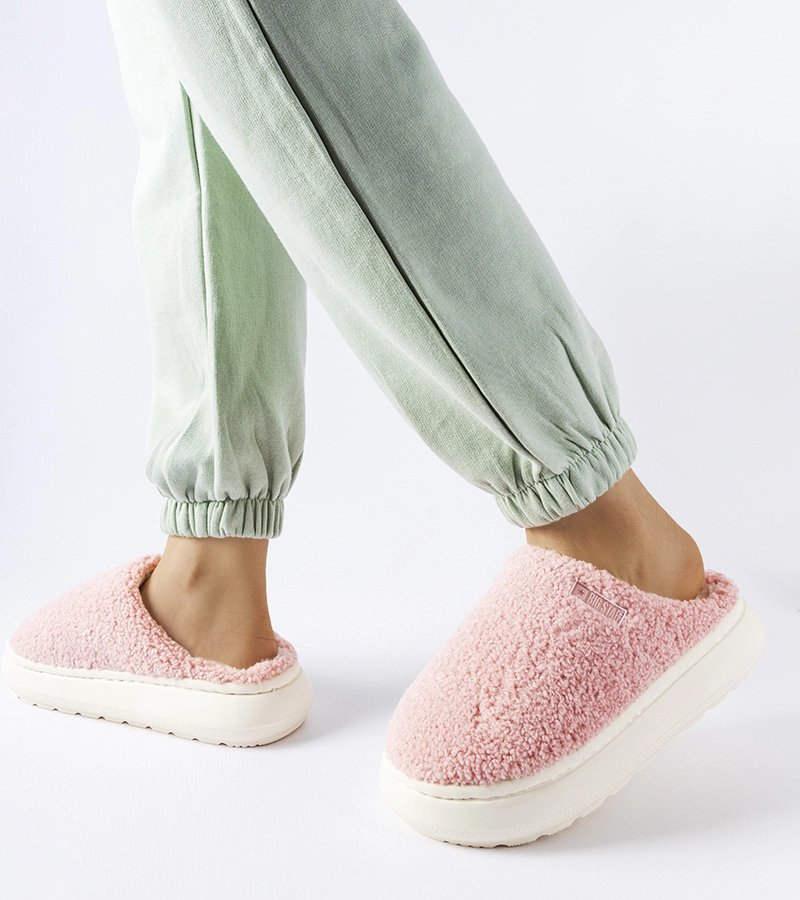 Rózsaszín melegített papucs Big Star MM274131