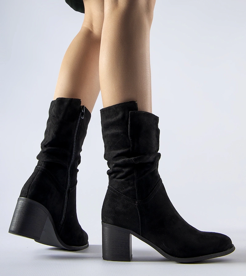 Fekete bélelt cowboycsizma Filomena