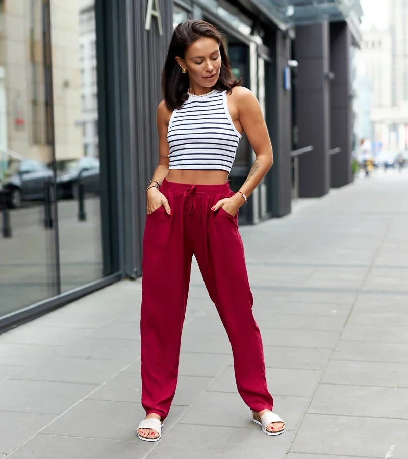 Laza piros nadrág Margno