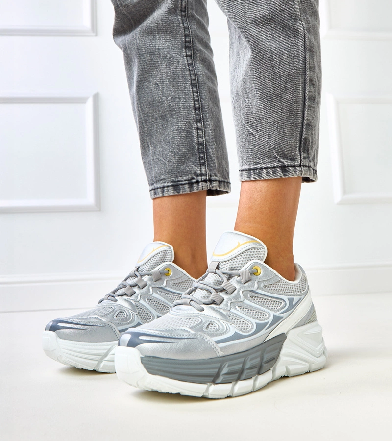 Ezüst sneakers vastag talppal Souza