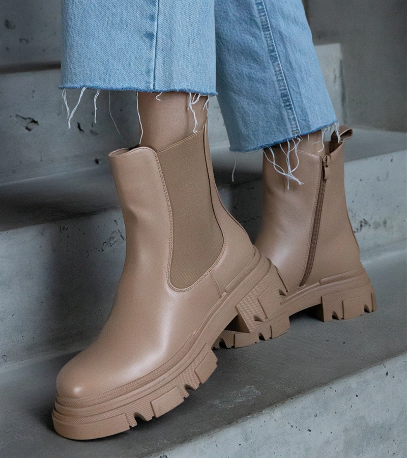 Bézs színű, melegített bokacsizmák cipzárral, öko bőr Amaris