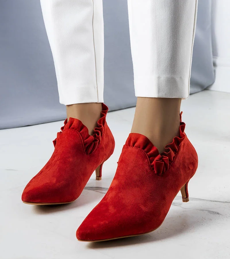 Piros bokacsizma Gavri