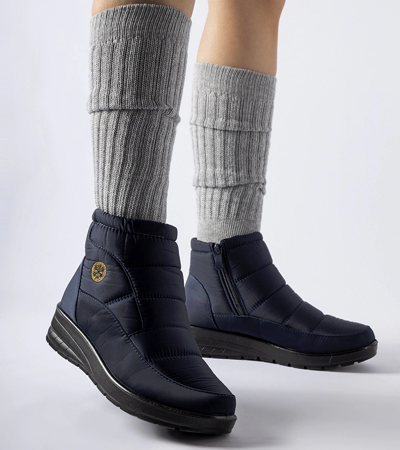 Sötétkék hótaposók alacsony talppal Vittore