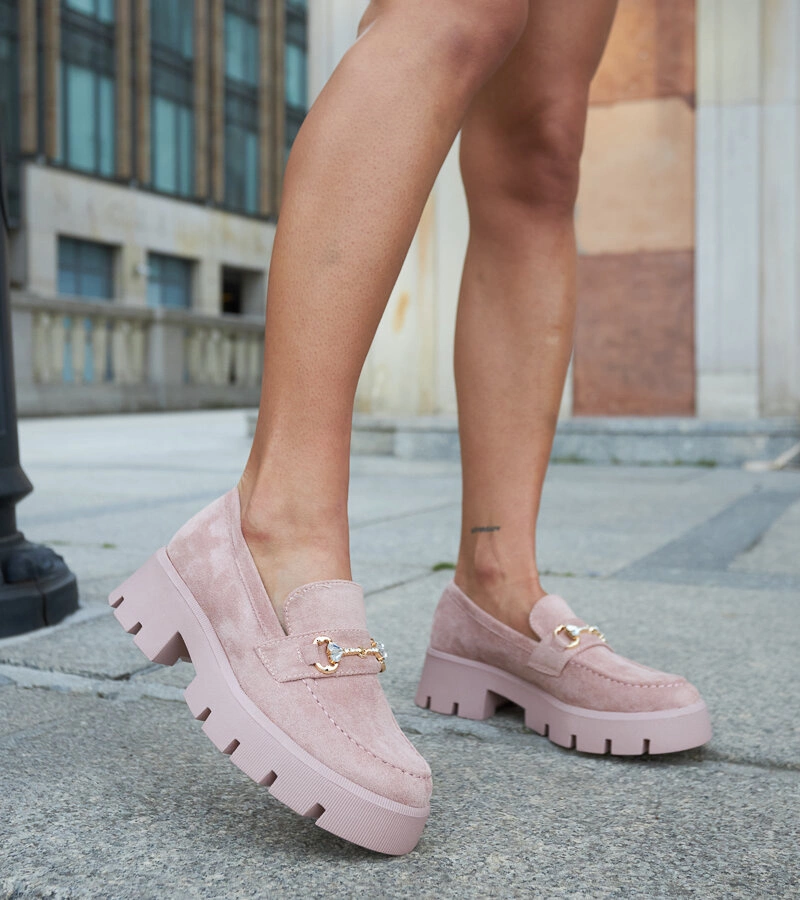 Rózsaszín mokaszin csattal és cirkóniákkal Gaiola