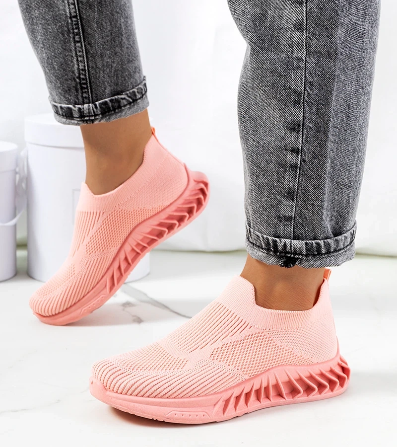 Rózsaszín sportcipő Neda