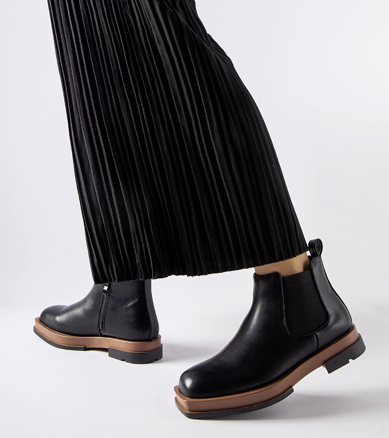 Fekete alacsony lapos bokacsizma Tarquinia