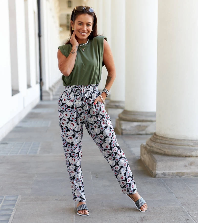 Fekete virágos nadrág Minoprio