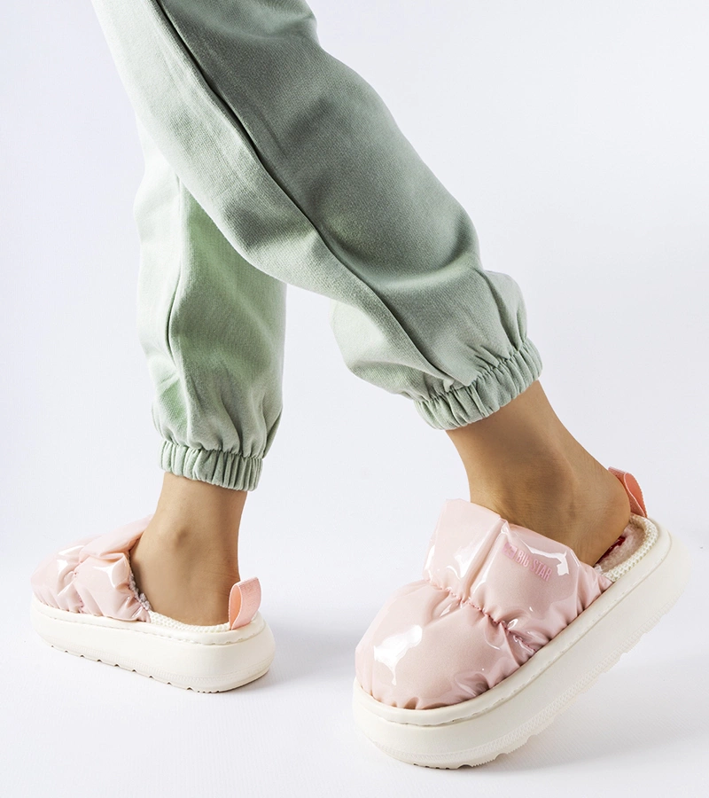 Rózsaszín melegített papucs Big Star MM274129