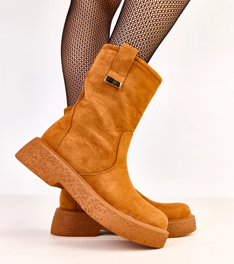 Barna ökobársony bokacsizma arany díszítéssel Mileda