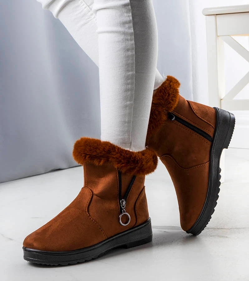 Katalina melegített teveszínű hótaposók cipzárral