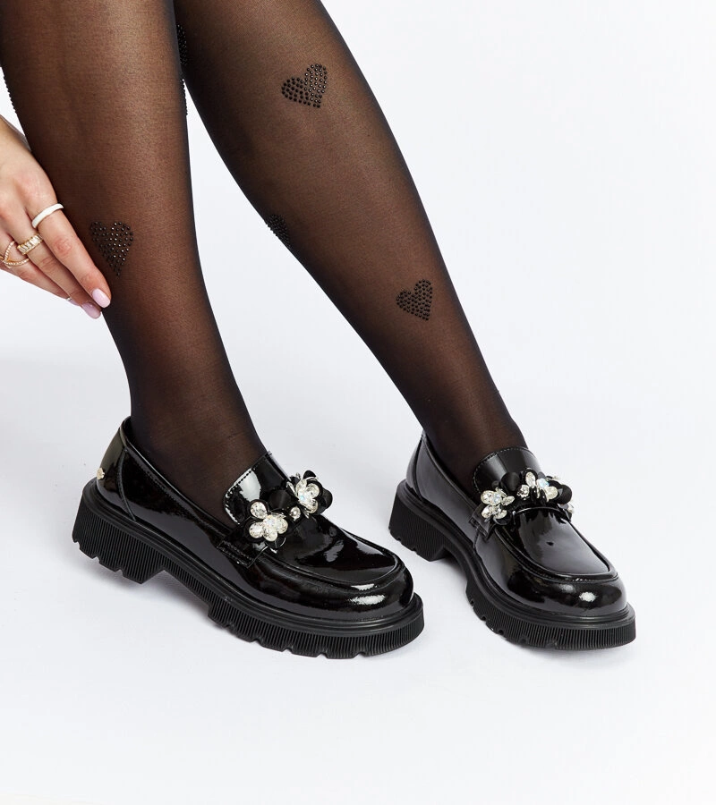 Fekete lakkbőr mokaszin GOE NN2N4200