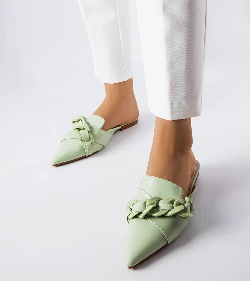 Zöld elegáns papucs láncos Patenaude-val