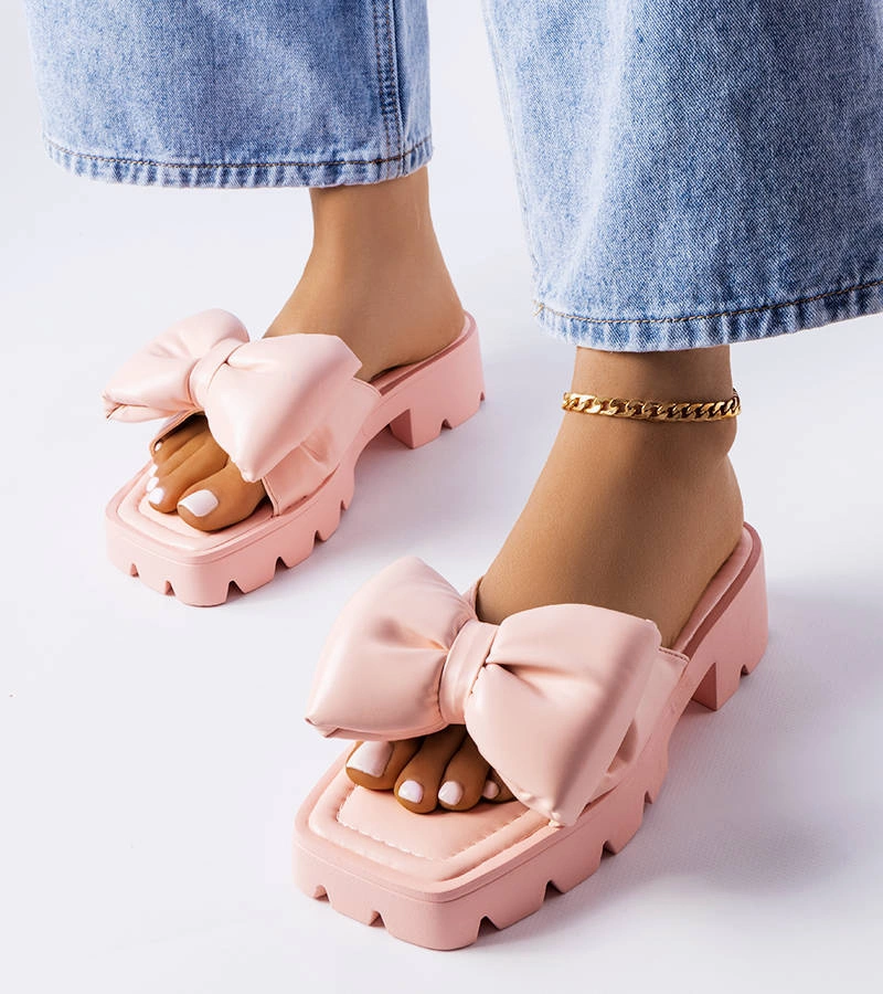 Rózsaszín traktor talpú papucs Bossé