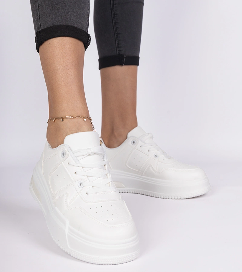 Fehér női tornacipő vastag talppal Rossio