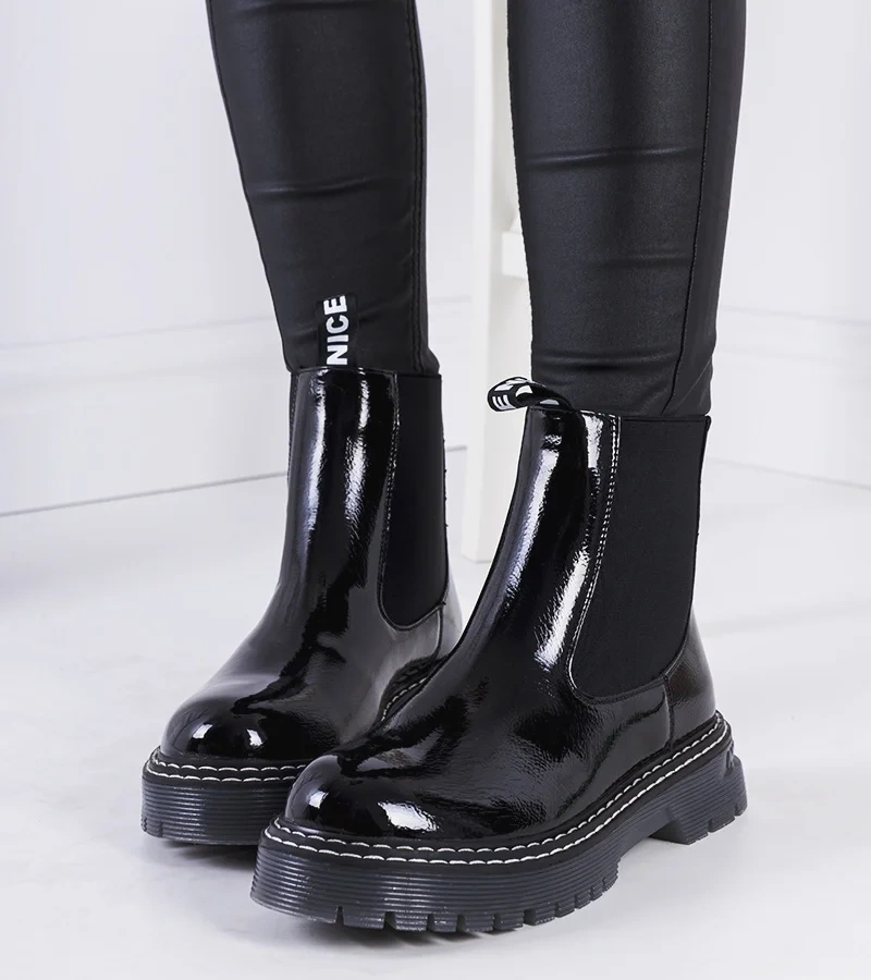 Fekete fényes bokacsizma Vido