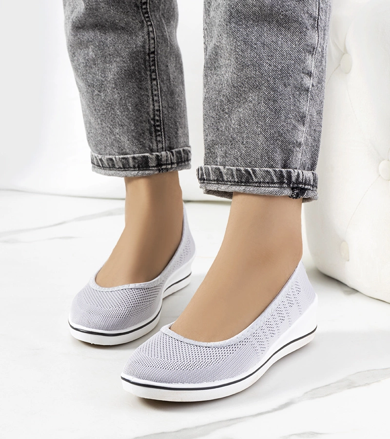 Szürke cipők Loane talppal