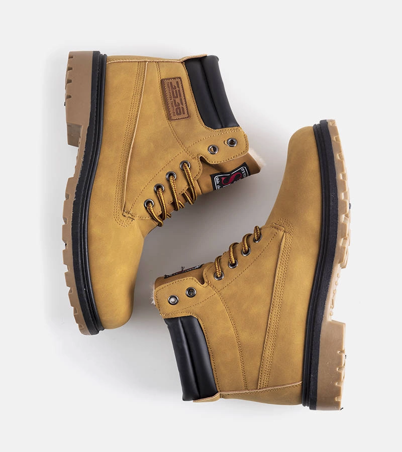 Barna melegített férfi bakancsok Snell