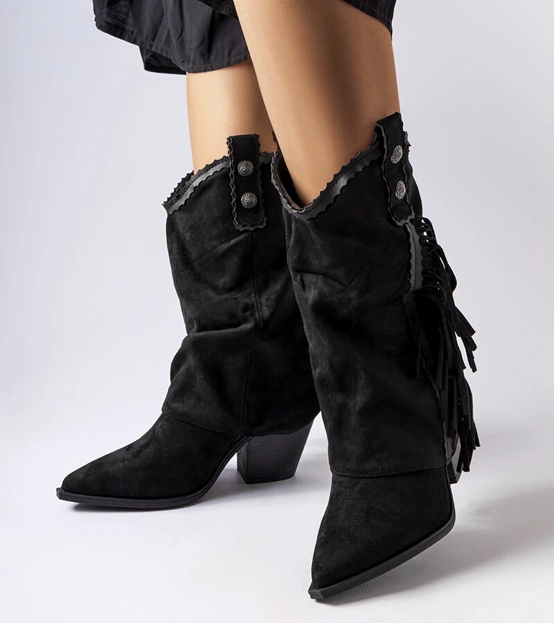 Fekete szarvasbőr cowboy csizma fringekkel Soeurs