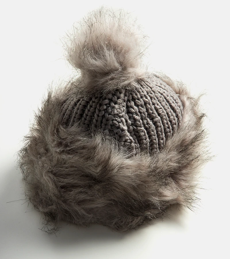 Világosszürke Leola pomponos sapka