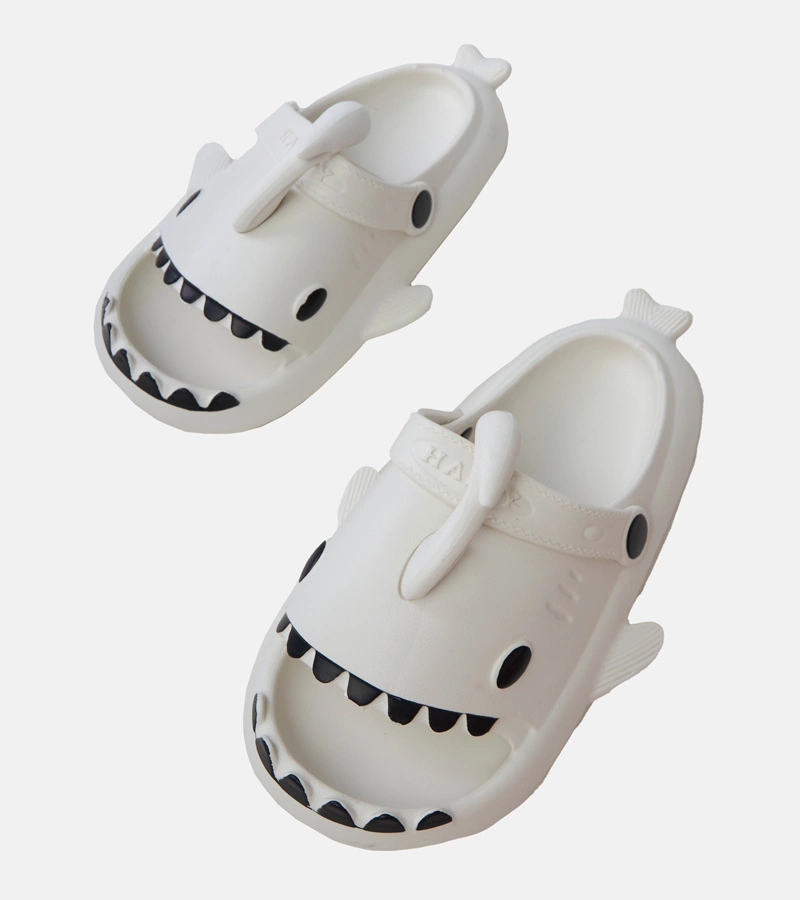 Tossi cápamintás gyerek fehér papucs