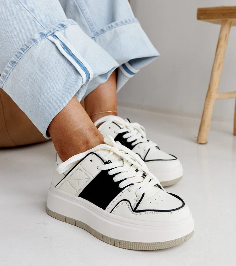 Fehér-fekete bőr edzőcipő vastag talppal Abrar-tól