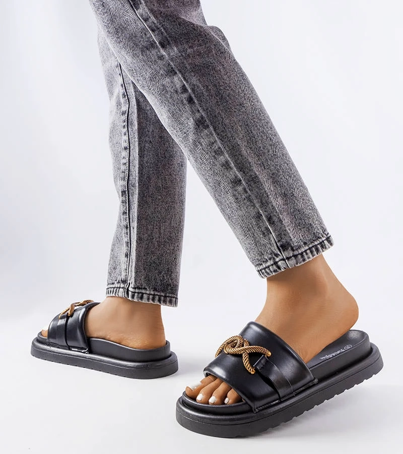 Fekete platformos papucsok Frédérique