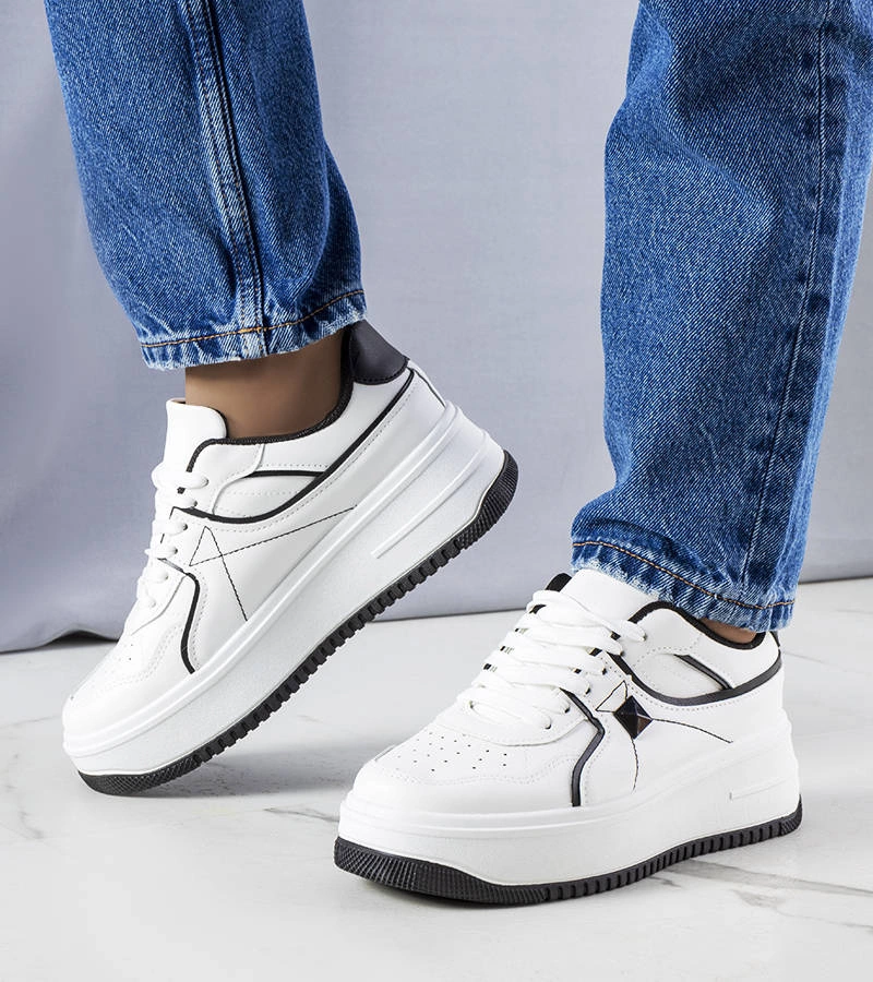 Fehér platformos tornacipő Juanita