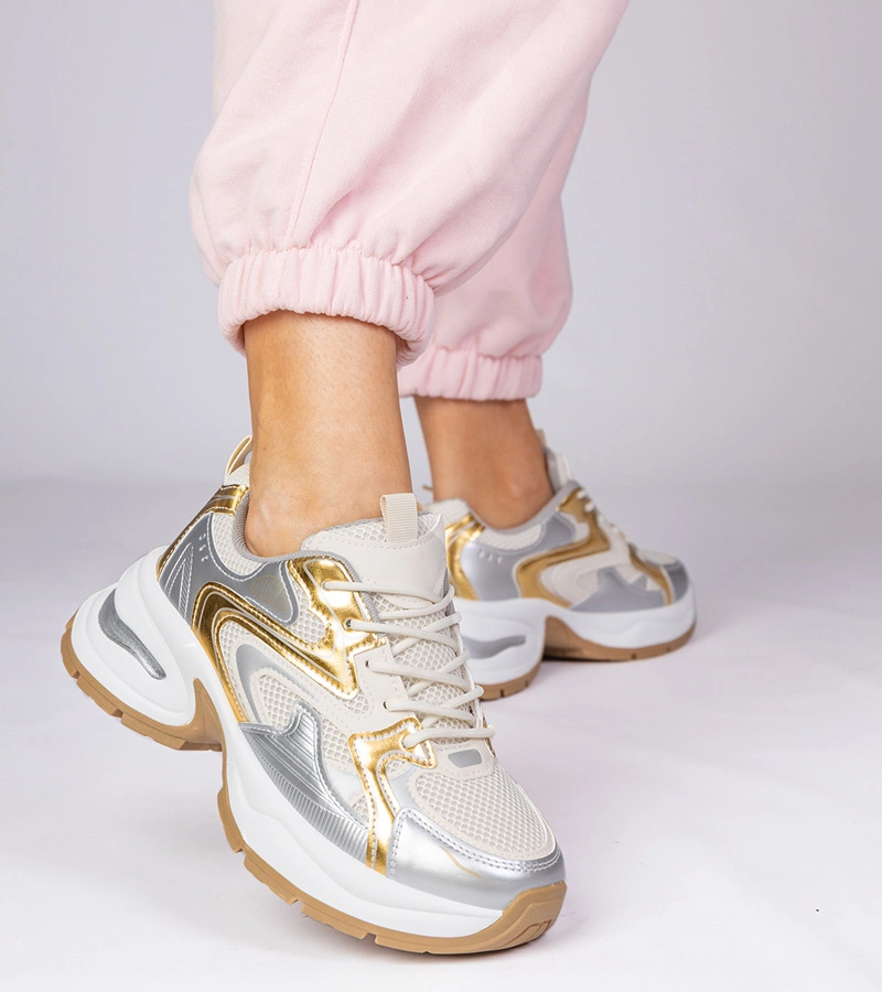 Arany vastag talpú sportcipő Asetrina