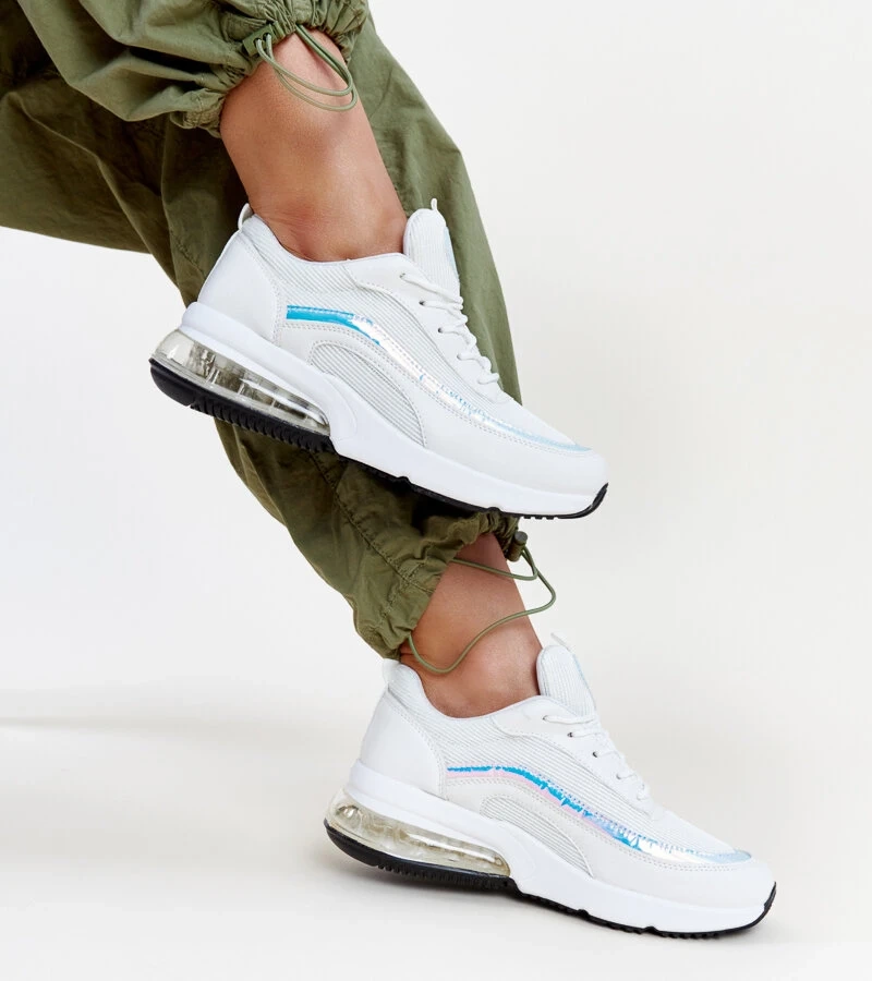 Hologramos Jelka fehér tornacipő