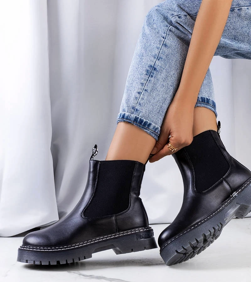 Fekete munkás Gamez