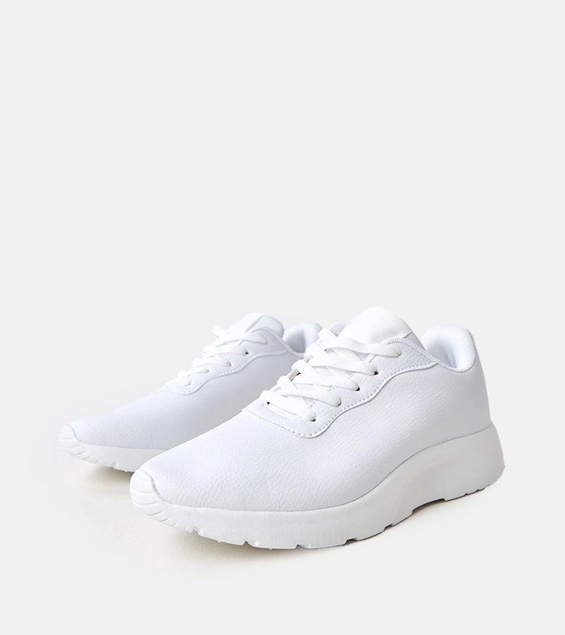 Christien férfi fehér sportcipő emelt talppal