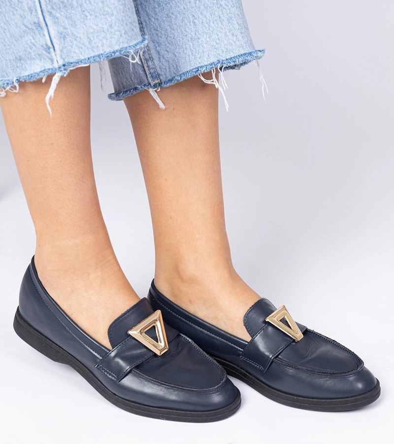 Sötétkék női mokaszin elegáns díszítéssel Viletta