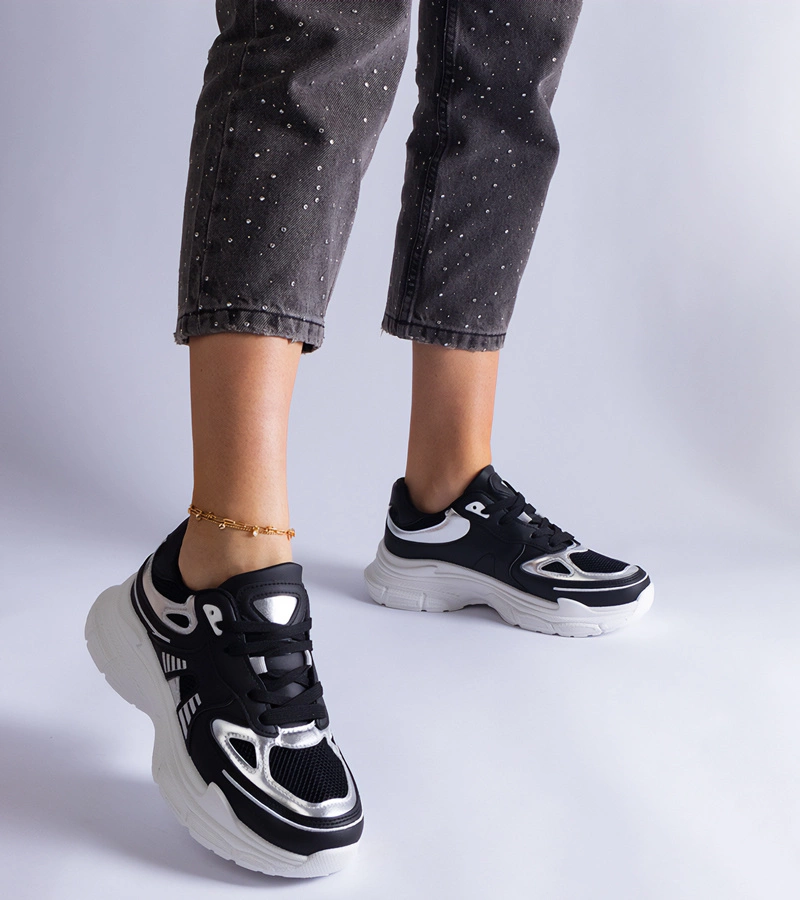 Gaytan ezüst betétes fekete női tornacipő