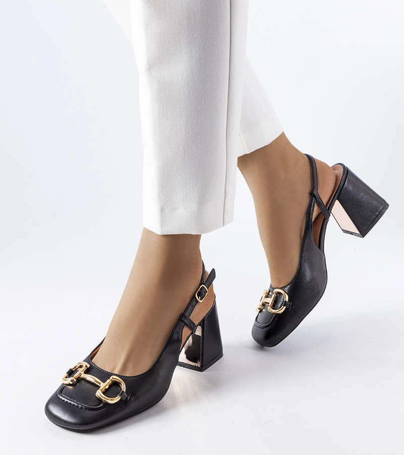 Fekete széles sarkú Parrish szandál