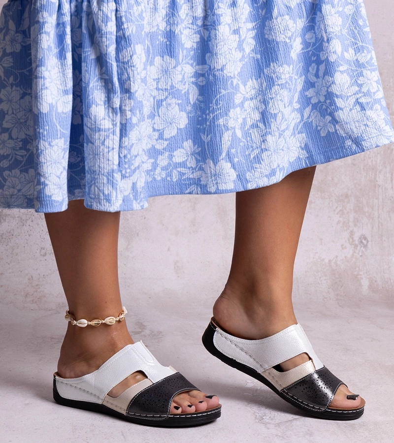 Fényes fekete-fehér Saminar papucsok