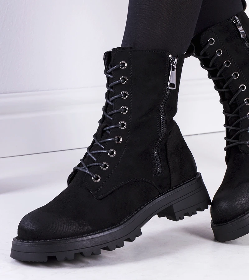 Fekete trapper Worcester