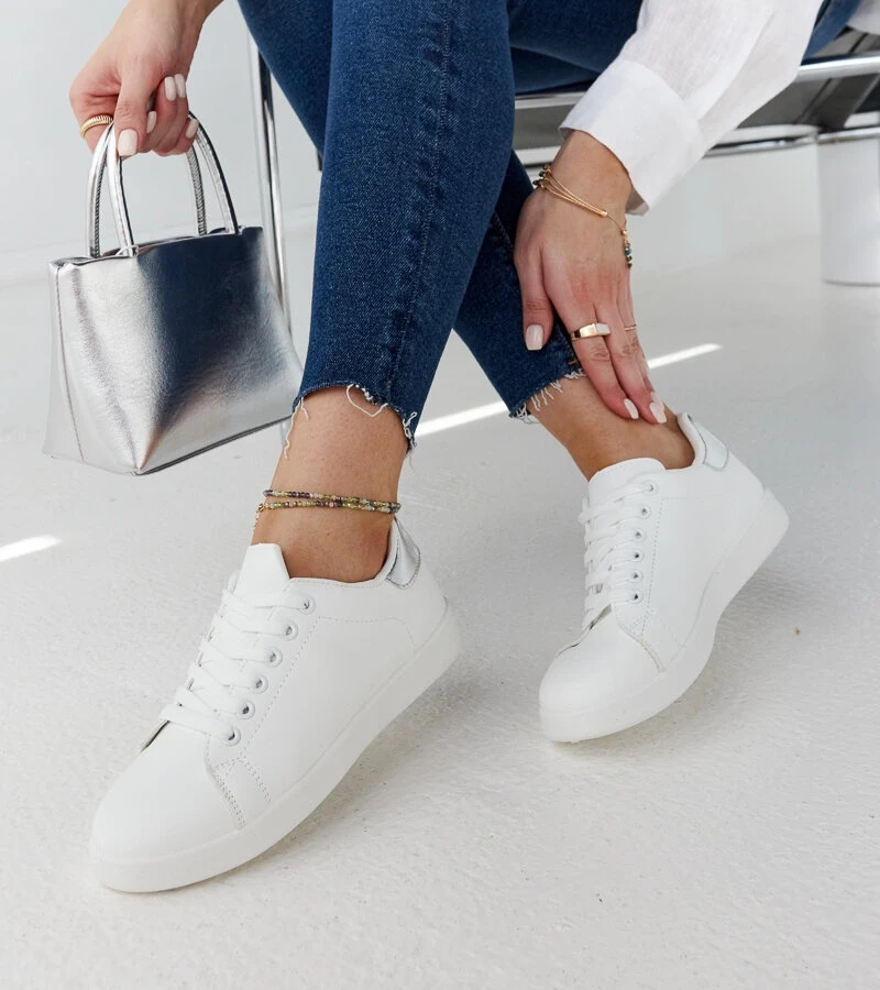 Hagosa platformos fehér tornacipő