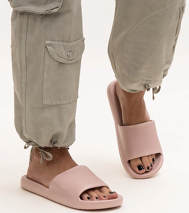 Primula rózsaszín habos papucsok