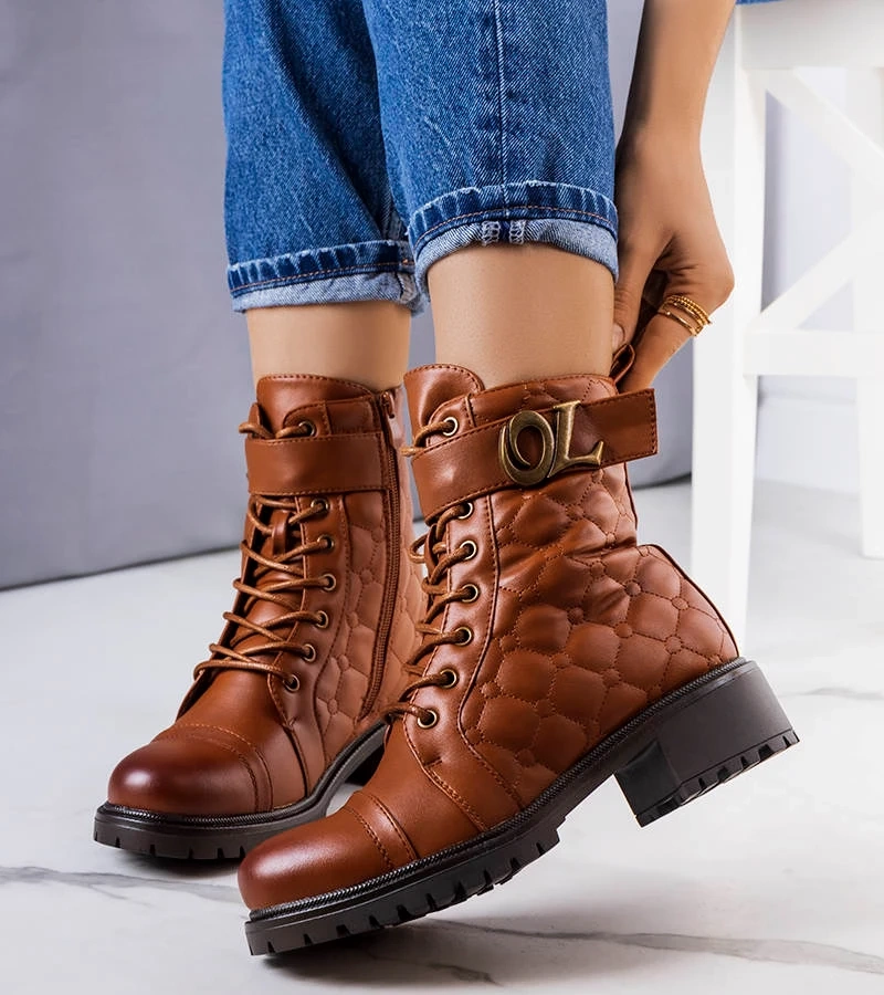 Barna bélelt bokacsizma Arseny