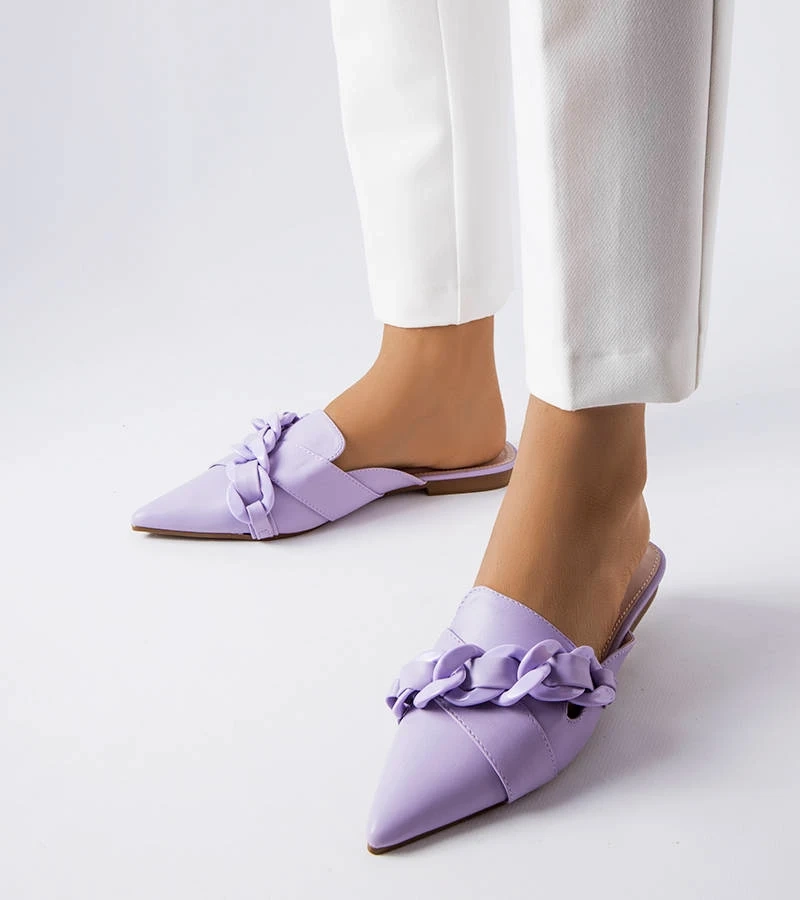 Patenade lila papucs láncos