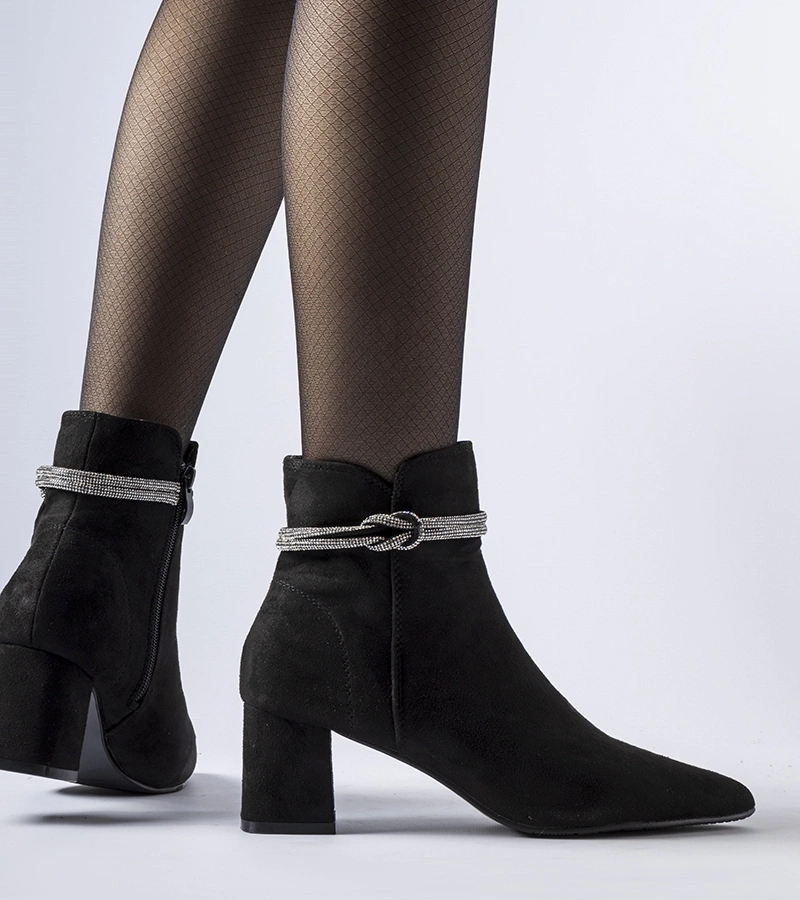 Fekete bokacsizma meleg bokára Alba