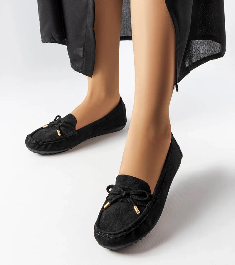 Fekete masnival díszített Grasselli mokaszinok