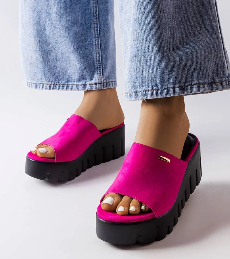 Rózsaszín masszív sarokkal rendelkező Agnes papucsok